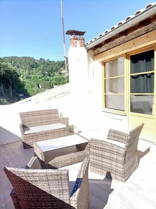 Appartement Grand Gîte terrasses Largentière France