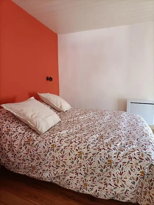 Grand Gîte terrasses Largentière Appartement